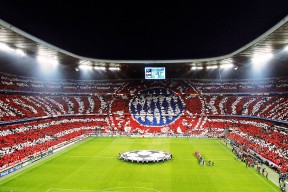 2026世界杯转播权FIFA报价2.5亿美元-当篮球之神跨界激战，库里与巴特勒的80分钟DWG幻境迷局